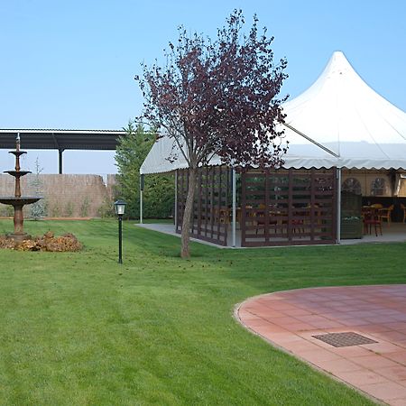 Nuevo Zenit Calahorra Hotel Exterior foto