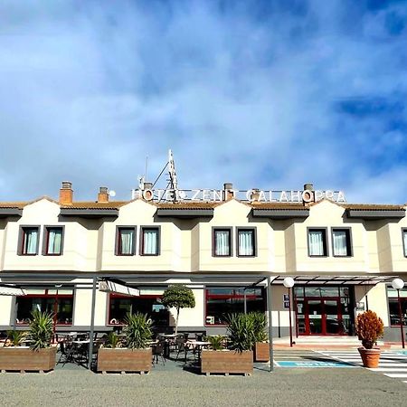Nuevo Zenit Calahorra Hotel Exterior foto