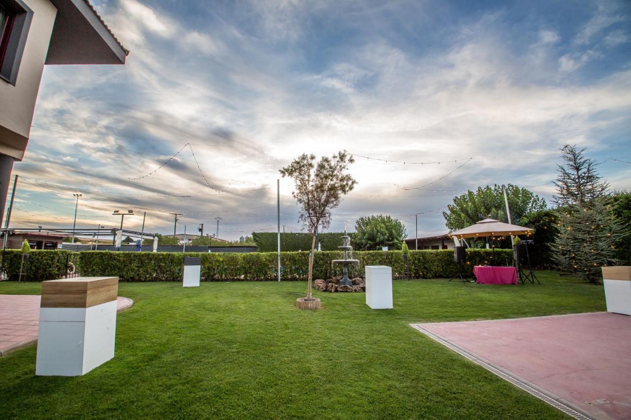 Nuevo Zenit Calahorra Hotel Exterior foto