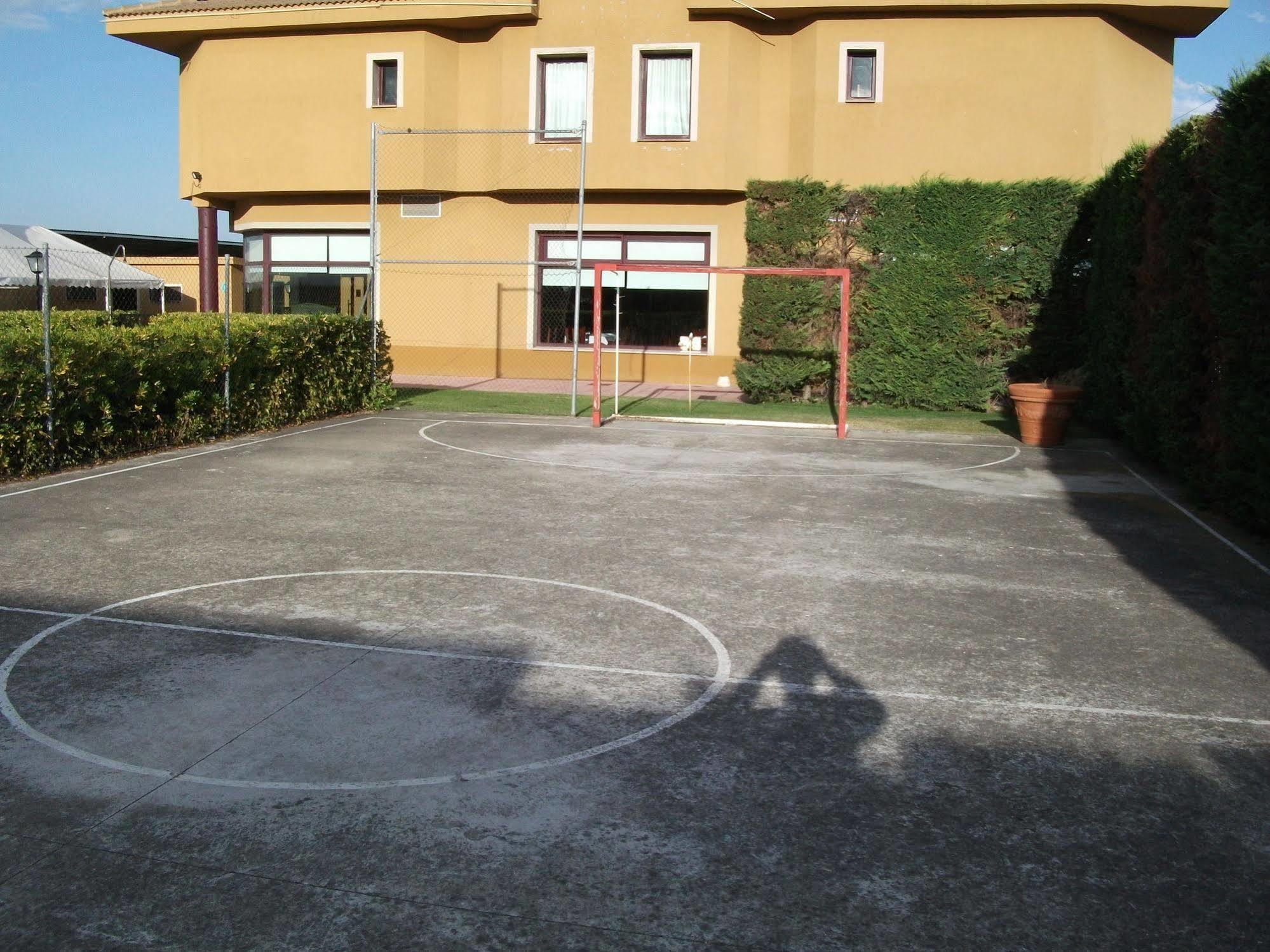 Nuevo Zenit Calahorra Hotel Exterior foto